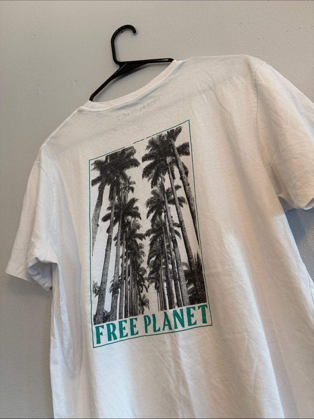 Free Planet White Short Sleeve Crew Tee with Teal Logo - XL